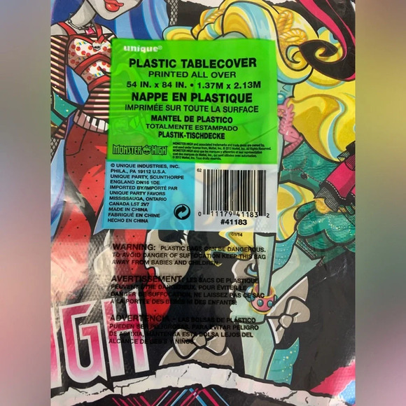 Monster High Dolls Tablecover Party Supply Plastic NOS 2011 54" x 84" Sealed - Picture 10 of 11